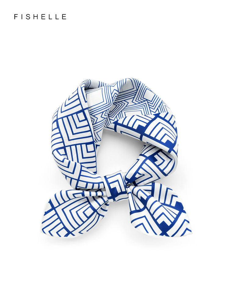 Ascot Neck Scarf - 중국 클래식 블루 화이트 도자기 천연