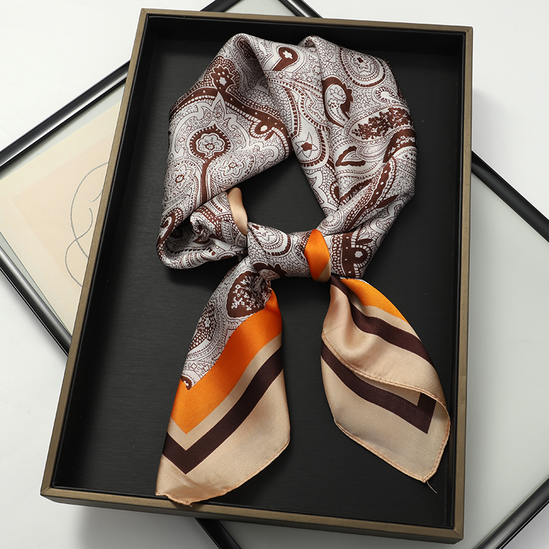 럭셔리 봄 실크 스카프 여성 브랜드 스퀘어 새틴 반다나 - Silk Tie Striped 리뷰 및 가격